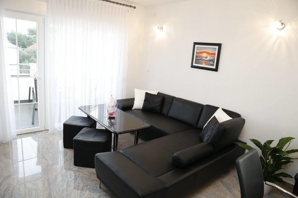 Apartments Simic Vodice Buitenkant foto